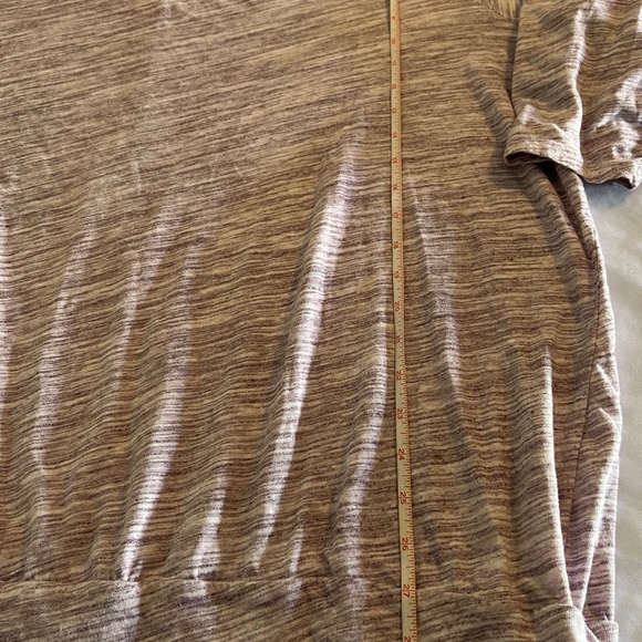 26/28 Lane Bryant Lilac Lightweight Long Sleeve Sweatshirt Back Accent Plus Size - Picture 4 of 7